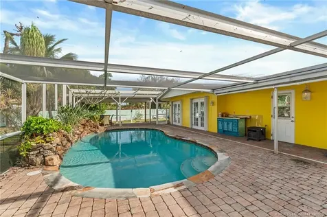 1425 SE San Sovina Terrace Port St Lucie FL 34952