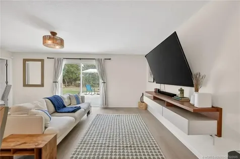 3002 SE East Blackwell Drive Port St Lucie FL 34952