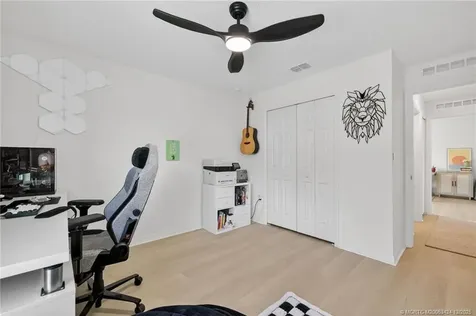 3002 SE East Blackwell Drive Port St Lucie FL 34952