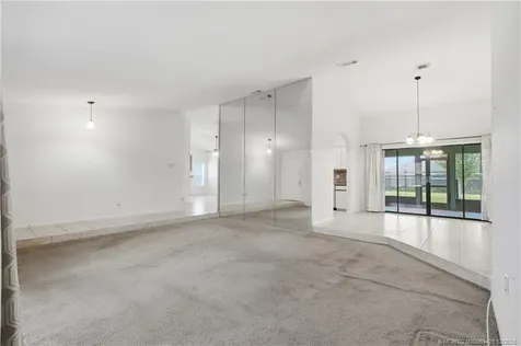 950 SW Jaslo Avenue Port St Lucie FL 34953