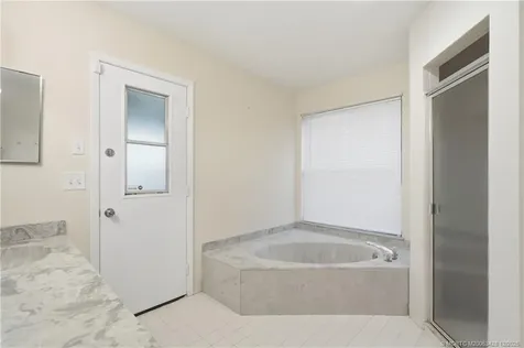 950 SW Jaslo Avenue Port St Lucie FL 34953