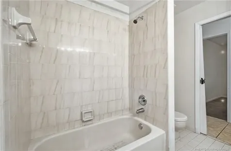 950 SW Jaslo Avenue Port St Lucie FL 34953