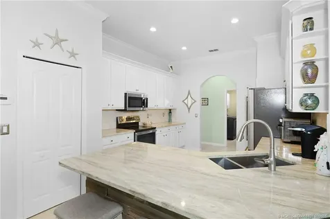 443 NW Sunflower Place Jensen Beach FL 34957