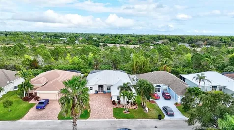 443 NW Sunflower Place Jensen Beach FL 34957