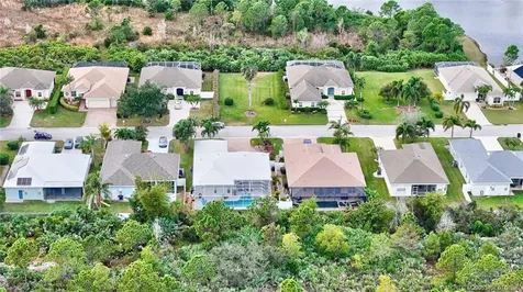 443 NW Sunflower Place Jensen Beach FL 34957