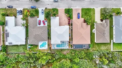 443 NW Sunflower Place Jensen Beach FL 34957