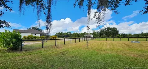 13559 22nd Lane Okeechobee FL 34974