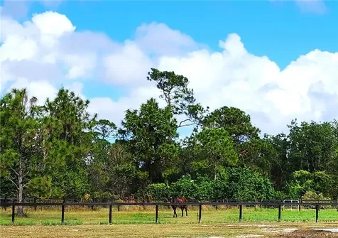 13559 22nd Lane Okeechobee FL 34974