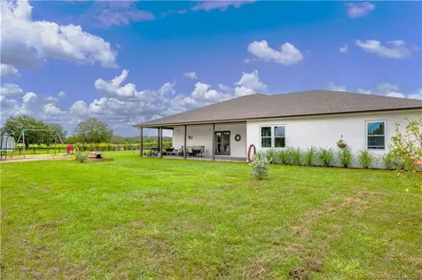 13559 22nd Lane Okeechobee FL 34974