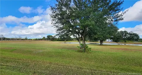 13559 22nd Lane Okeechobee FL 34974