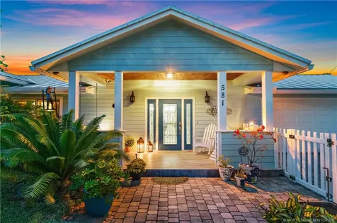581 SW Timber Trail SW Stuart FL 34997