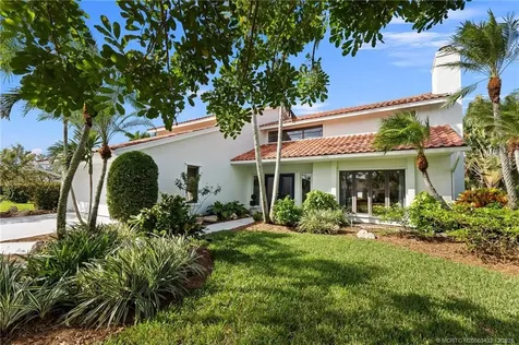 4304 SE Fairway E Stuart FL 34997