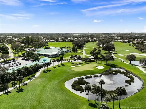 4304 SE Fairway E Stuart FL 34997