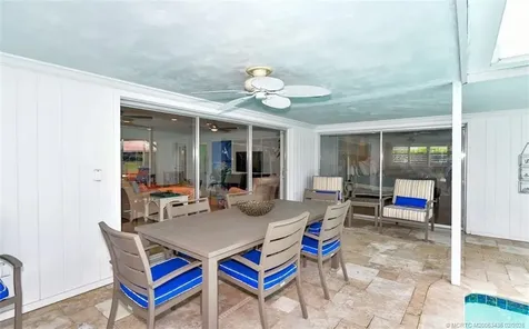 513 Gunwale Lane Longboat Key FL 34228