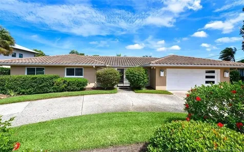 513 Gunwale Lane Longboat Key FL 34228