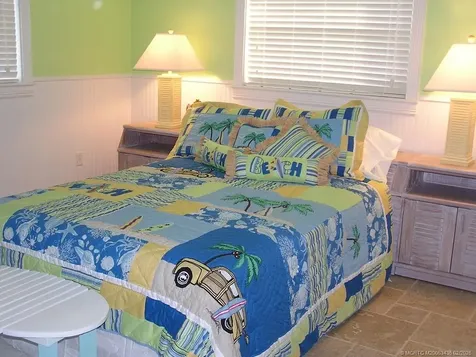 513 Gunwale Lane Longboat Key FL 34228