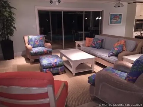 513 Gunwale Lane Longboat Key FL 34228