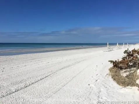 513 Gunwale Lane Longboat Key FL 34228