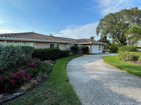 513 Gunwale Lane Longboat Key FL 34228