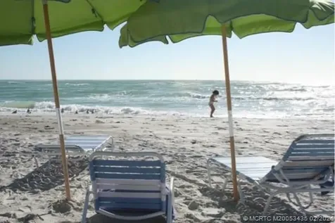 513 Gunwale Lane Longboat Key FL 34228