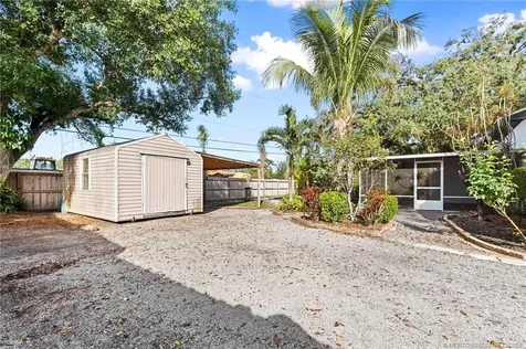 3235 62nd Court Vero Beach FL 32966