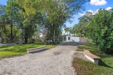 3235 62nd Court Vero Beach FL 32966