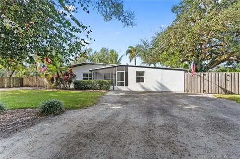 3235 62nd Court Vero Beach FL 32966