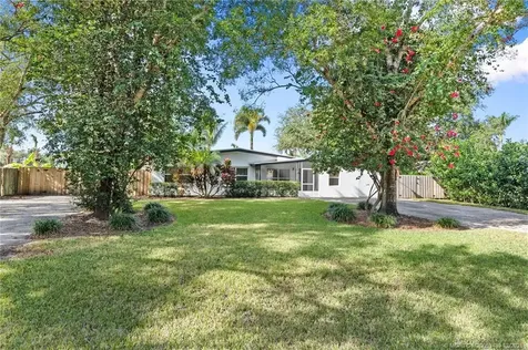 3235 62nd Court Vero Beach FL 32966