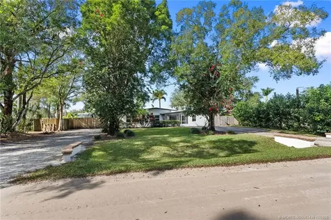 3235 62nd Court Vero Beach FL 32966