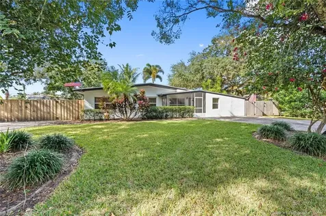 3235 62nd Court Vero Beach FL 32966