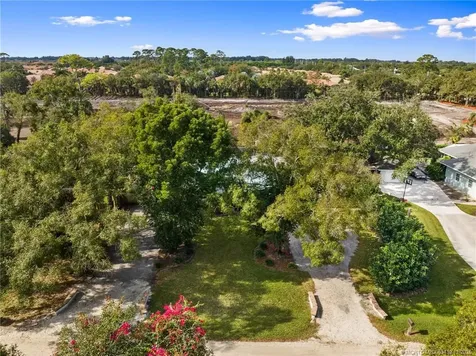 3235 62nd Court Vero Beach FL 32966