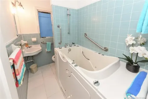 817 SW Saint Lucie Crescent Stuart FL 34994