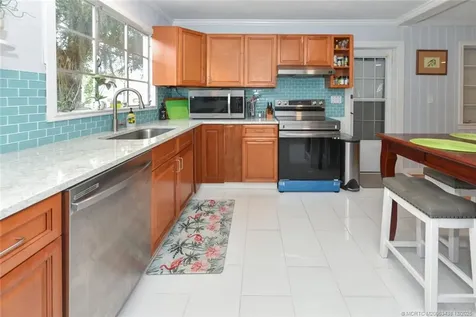 817 SW Saint Lucie Crescent Stuart FL 34994