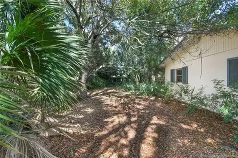 1027 SE Osceola Street Stuart FL 34996