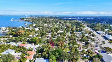 1027 SE Osceola Street Stuart FL 34996