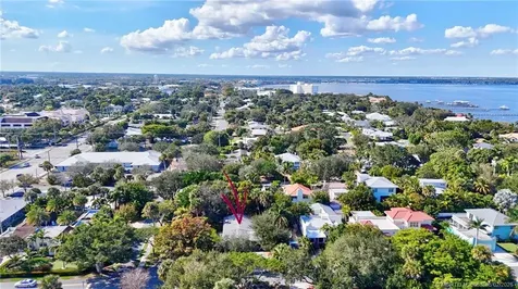 1027 SE Osceola Street Stuart FL 34996