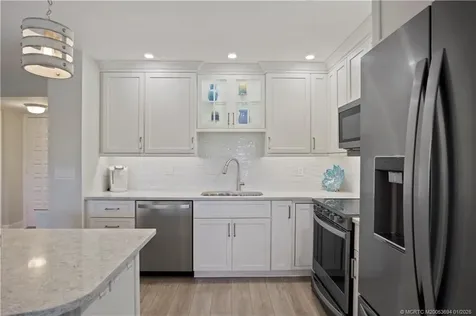 1800 SE Saint Lucie Boulevard Stuart FL 34996