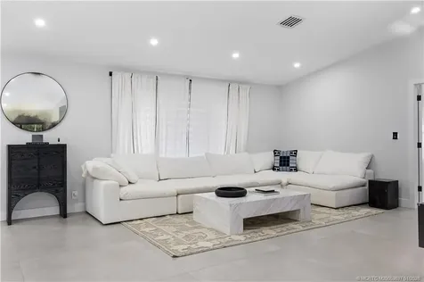 5143 Deerhurst Crescent Circle Boca Raton FL 33486