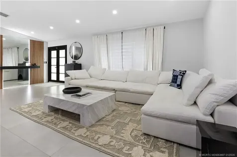 5143 Deerhurst Crescent Circle Boca Raton FL 33486