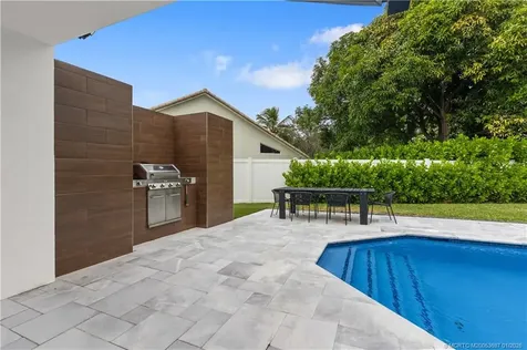 5143 Deerhurst Crescent Circle Boca Raton FL 33486