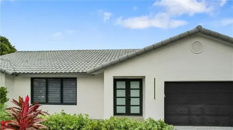 5143 Deerhurst Crescent Circle Boca Raton FL 33486