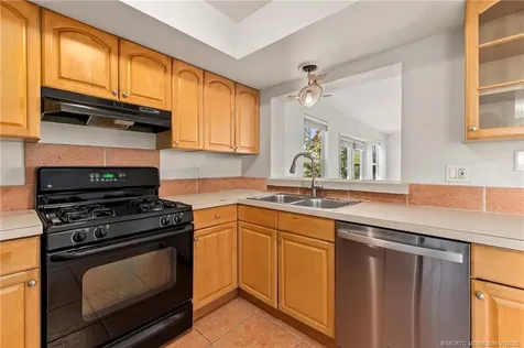 643 SE Harborview Drive Port St Lucie FL 34983