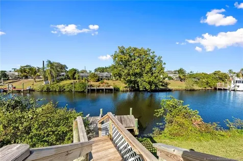 643 SE Harborview Drive Port St Lucie FL 34983