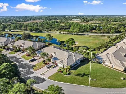 581 NW Broken Oak Trail Jensen Beach FL 34957