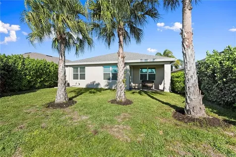 1610 NE Skyhigh Terrace Jensen Beach FL 34957