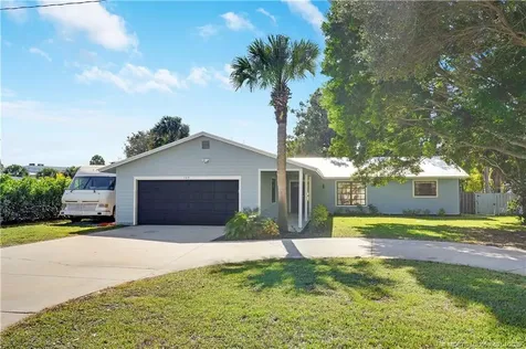 509 SW South Carolina Drive Stuart FL 34994