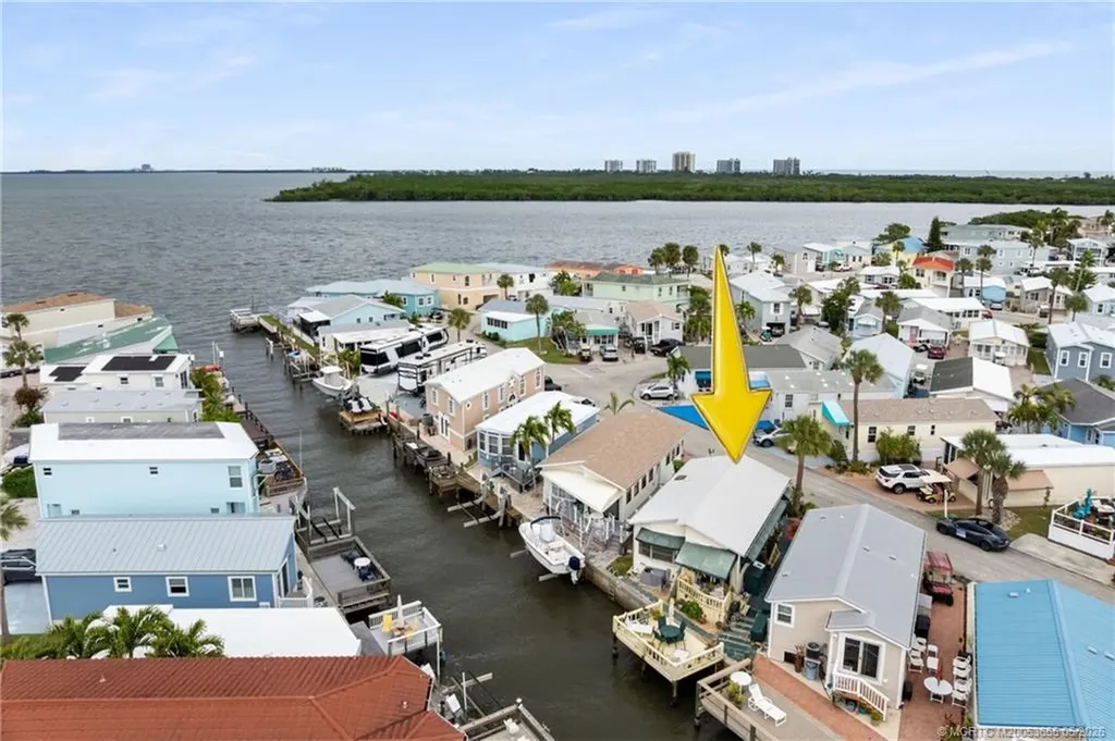 140 Nettles Boulevard Jensen Beach FL 34957