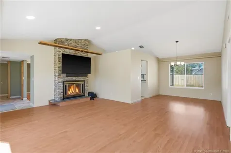 2905 SE Glasgow Drive Stuart FL 34997