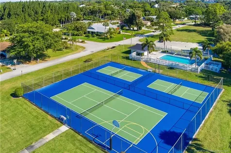 2905 SE Glasgow Drive Stuart FL 34997