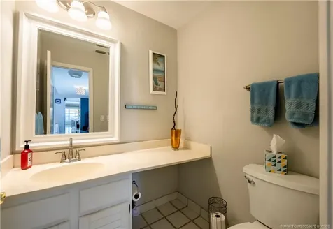 26 Windsor Lane Palm Beach Gardens FL 33418